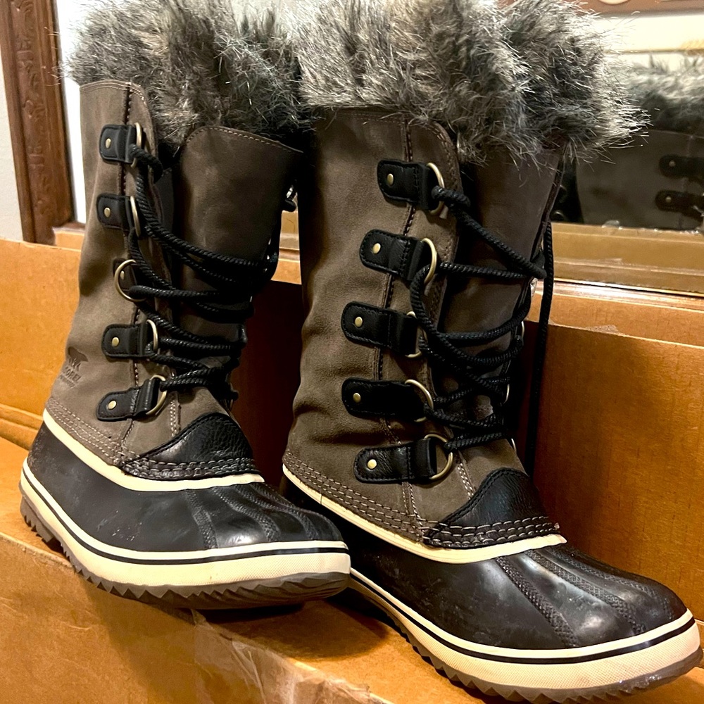 Like new Joan of Arcadia boots size 11